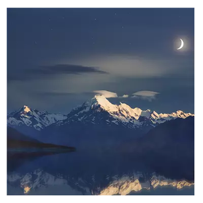 Фото на холсте луна над горами, размера 30x30