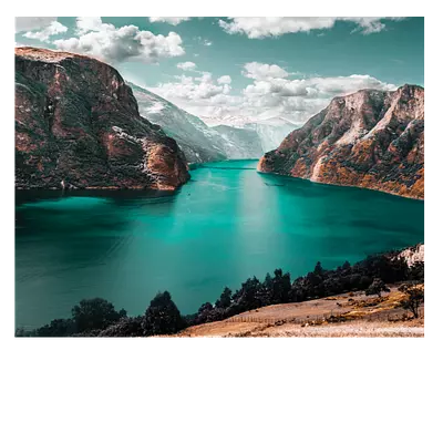 Фото на холсте зеленоватое озеро, 50х40 см, до 220 см в длину.