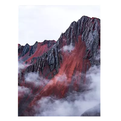 Фото на холсте горный хребет в облаках, размера 60x80