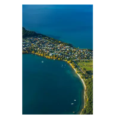Фото на холсте поселок на перешейке, размера 40x60