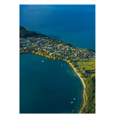Фото на холсте поселок на перешейке, размера 50x70