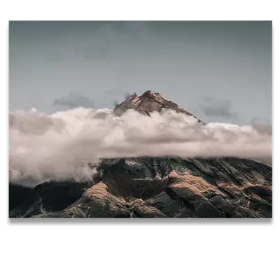 Фото на холсте горы в облаках, размера 80x60