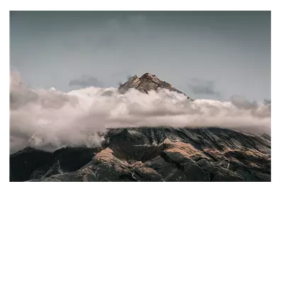 Фото на холсте горы в облаках, размера 120x80