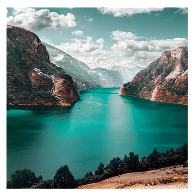 Фото на холсте зеленоватое озеро, размера 30x30