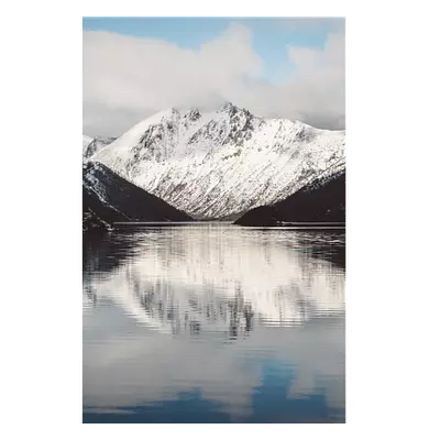 Фото на холсте озеро на фоне гор, размера 50x75