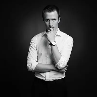 Чёрно-белая студийная классика