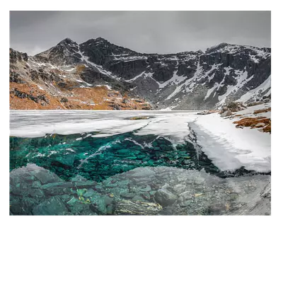 Фото на холсте замерзшее горное озеро, размер 50х40 см.