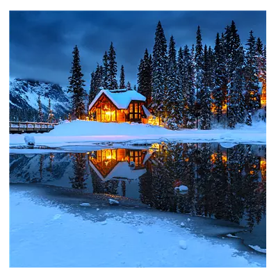 Фото на холсте зимний домик, размера 80x80