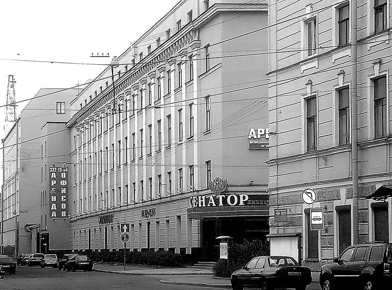 Ул чапаева 25. Пинский переулок. Пинский переулок 3 Санкт-Петербург. Фабрика на Чапаева.