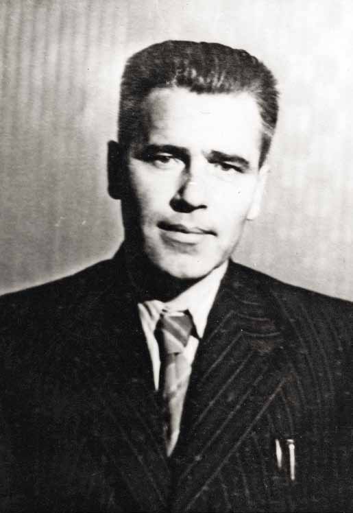 Памятник М. К. Янгелю, Железногорск-Илимский