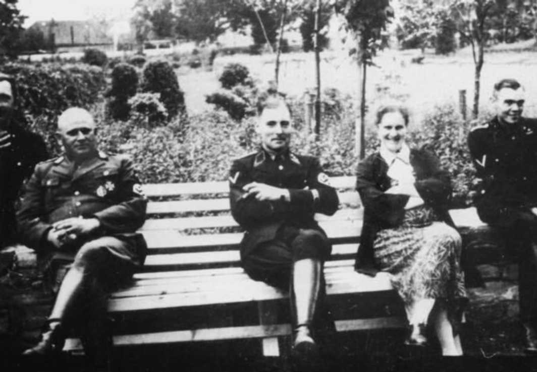 Сс центр. Манфред фон Кнобельсдорф. Тайна СС. Шеренберг СС И его семья. 1 Комендант Вевельсбурга.