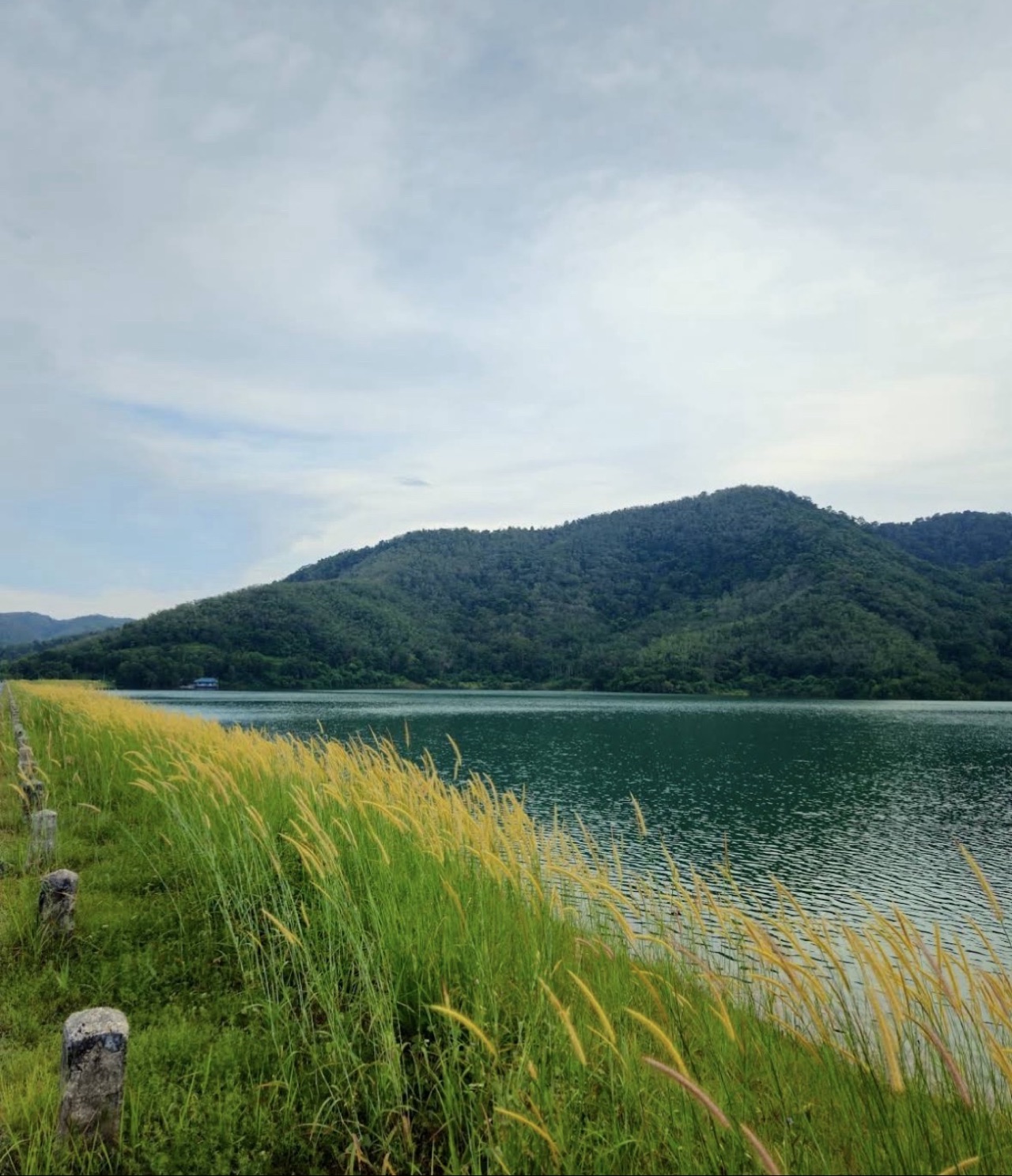 Water dam