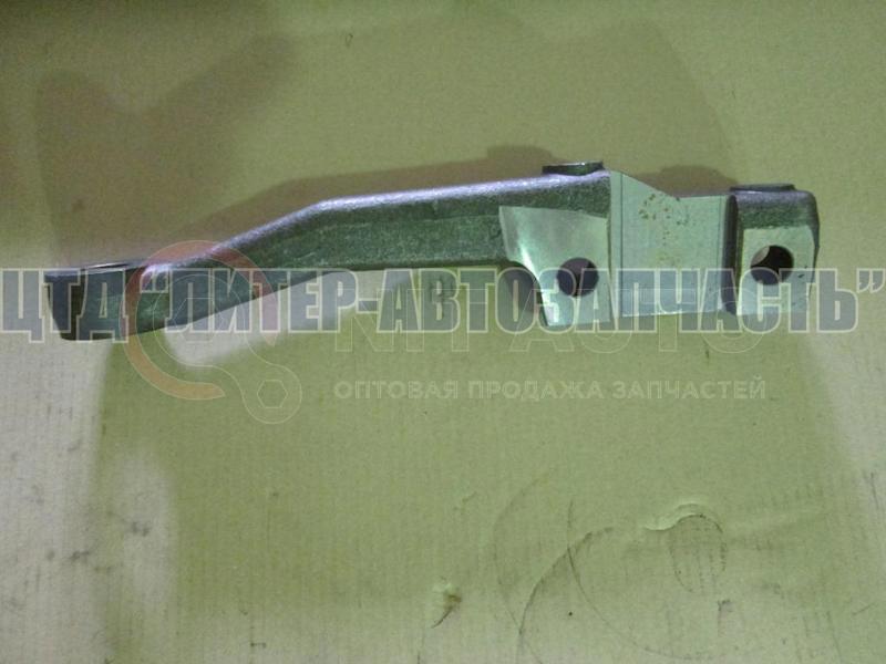 Рычаг поворотного кулака нижний левый ЛиАЗ 5256 от КААЗ, артикул — 5256-3001031-11