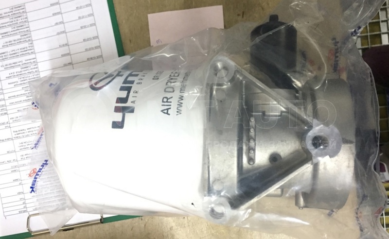 Осушитель воздуха в сборе с фильтром, 12V ПАЗ от YUMAK, артикул — 03.04.008.F