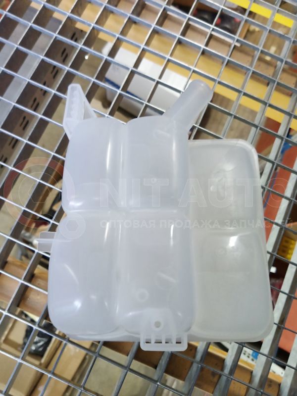 Бачок расширительный системы охлаждения FORD Focus III 2011- от FRD, артикул — 2184693