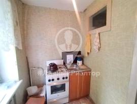 Продается 2-к квартира, 2/2 эт., ул Молодежная, д. 13, Квартиры, На продажу