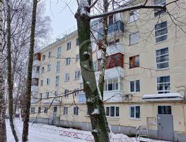 Рязань, Продается 2-к квартира, 4/5 эт., ул Бирюзова, д. 4 к 1, Квартиры, На продажу