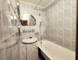 Рязань, Продается 4-к квартира, 2/9 эт., ул Бирюзова, д. 22 к 1, Квартиры, На продажу