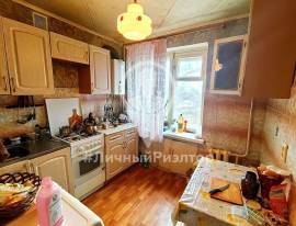 Шилово, Продается 3-к квартира, 4/5 эт., Советская пл, д. 7, Квартиры, На продажу