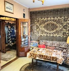 Продается 3-к квартира, 1/1 эт., ул Строителей, д. 8, Квартиры, На продажу