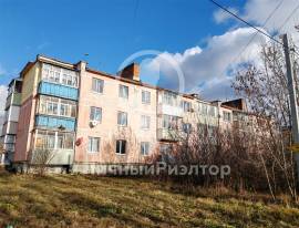 Продается 3-к квартира, 1/3 эт., д. 3, Квартиры, На продажу