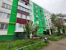 Новомичуринск, Продается 2-к квартира, 4/5 эт., пр-кт Энергетиков, д. 24, Квартиры, На продажу