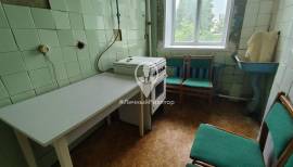 Продается 3-к квартира, 1/2 эт., ул Почтовая, д. 10, Квартиры, На продажу