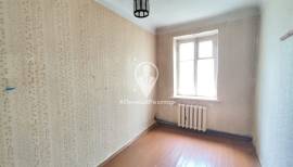 Продается 3-к квартира, 1/2 эт., ул Почтовая, д. 10, Квартиры, На продажу
