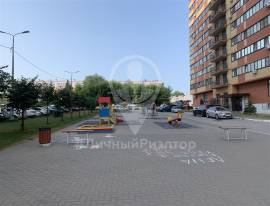 Продается -к квартира, 15/18 эт., ул Зеленая, д. 19, Квартиры, На продажу
