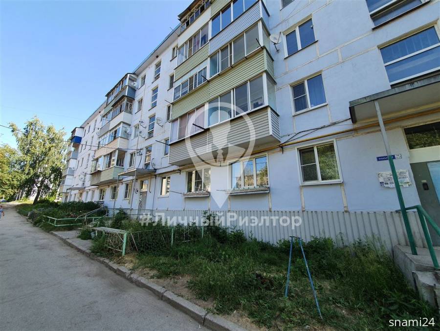 Продается 3-к квартира, 4/5 эт., ул Комсомольская, д. 17, Квартиры, На продажу
