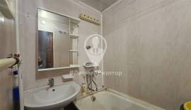 Продается 3-к квартира, 4/5 эт., ул Комсомольская, д. 17, Квартиры, На продажу