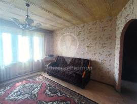 Продается 3-к квартира, 3/3 эт., ул Молодежная, д. 1, Квартиры, На продажу