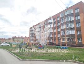 Продается 2-к квартира, 5/5 эт., ул Связи, д. 16, Квартиры, На продажу