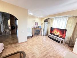 Рязань, Продается 3-к квартира, 6/9 эт., Первомайский пр-кт, д. 74 к 1, Квартиры, На продажу, Центр