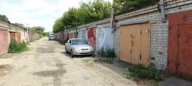 Гаражи, На продажу