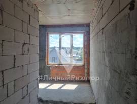 Квартиры, На продажу