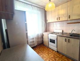 Рязань, Продается 2-к квартира, 5/5 эт., ул Черновицкая, д. 13, Квартиры, На продажу