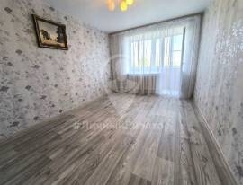 Продается 2-к квартира, 5/5 эт., ул Санаторная, д. 2, Квартиры, На продажу