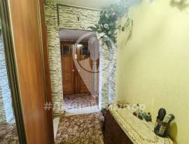 Рязань, Продается 2-к квартира, 5/5 эт., Октябрьский г-к, д. 40, Квартиры, На продажу