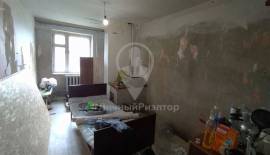 Квартиры, На продажу