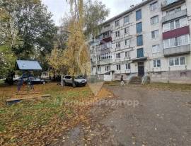 Продается 2-к квартира, 5/5 эт., ул Зеленая, д. 5, Квартиры, На продажу