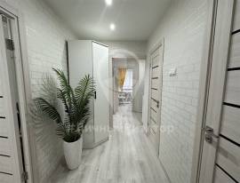 Новомичуринск, Продается 3-к квартира, 5/5 эт., мкр Д, д. 6Д, Квартиры, На продажу