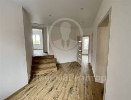 Квартиры, На продажу