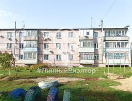 Продается 2-к квартира, 1/3 эт., ул Школьная, д. 3, Квартиры, На продажу