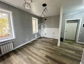 Рыбное, Продается 2-к квартира, 2/2 эт., пл Ленина, д. 10, Квартиры, На продажу