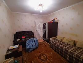 Продается 2-к квартира, 3/3 эт., ул Молодежная, д. 1, Квартиры, На продажу