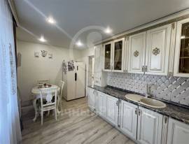 Рыбное, Продается 3-к квартира, 2/3 эт., ул Крымская, д. 1, Квартиры, На продажу