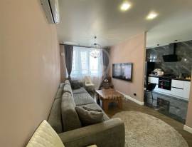 Продается 3-к квартира, 7/17 эт., 1-й Бульварный проезд, д. 2, Квартиры, На продажу