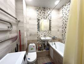 Продается -к квартира, 6/18 эт., ул Зеленая, д. 21, Квартиры, На продажу