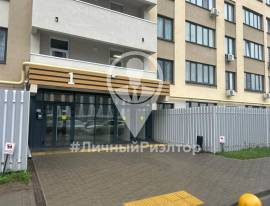 Продается 1-к квартира, 1/18 эт., пр-д Бульвар Оптимистов, д. 10, Квартиры, На продажу